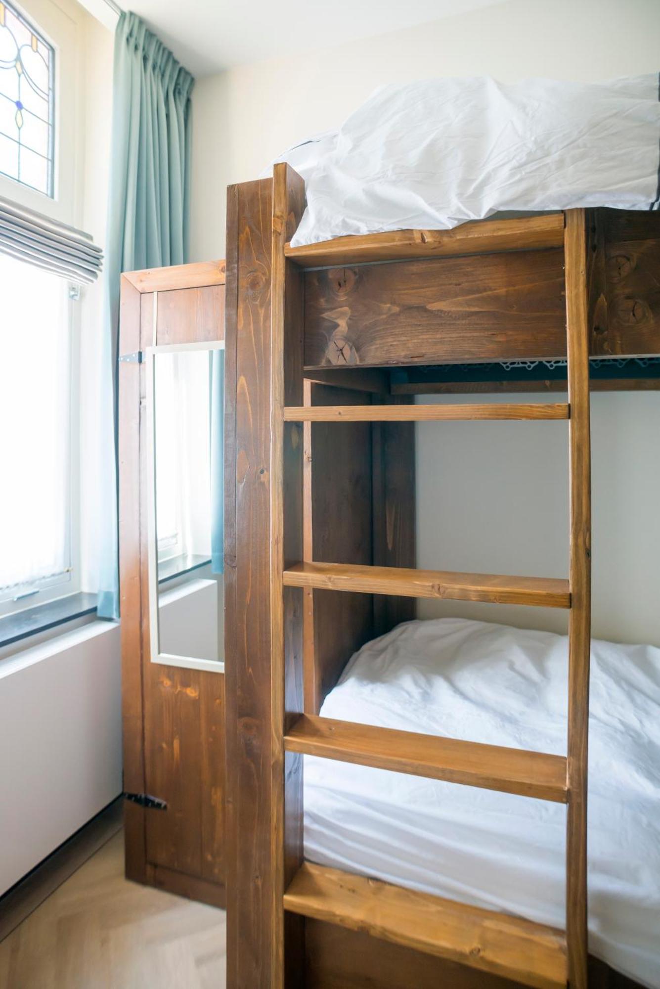 Petite Room With Wifi, Ac, And Shared Kitchen Tilburg Exterior foto