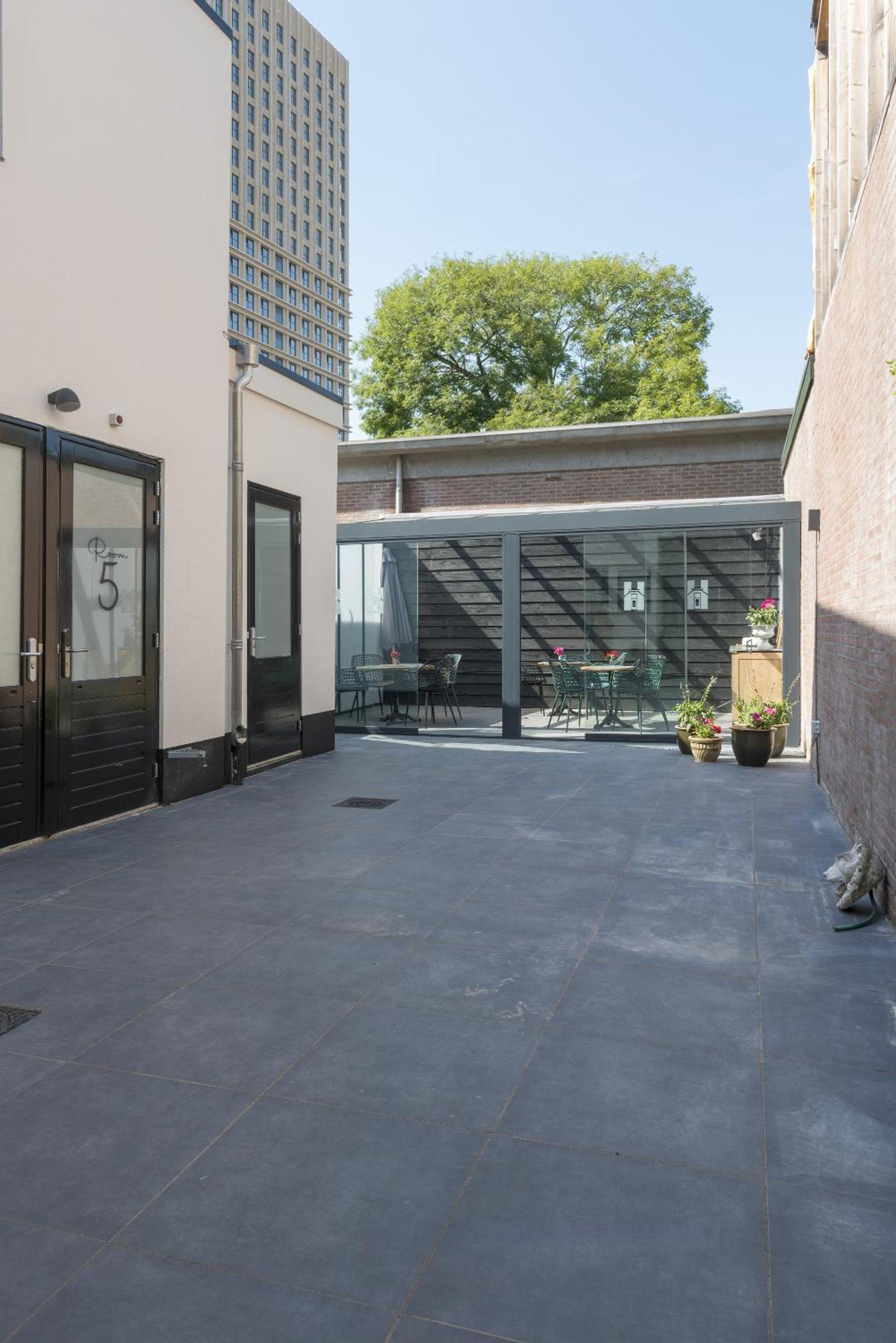 Petite Room With Wifi, Ac, And Shared Kitchen Tilburg Exterior foto